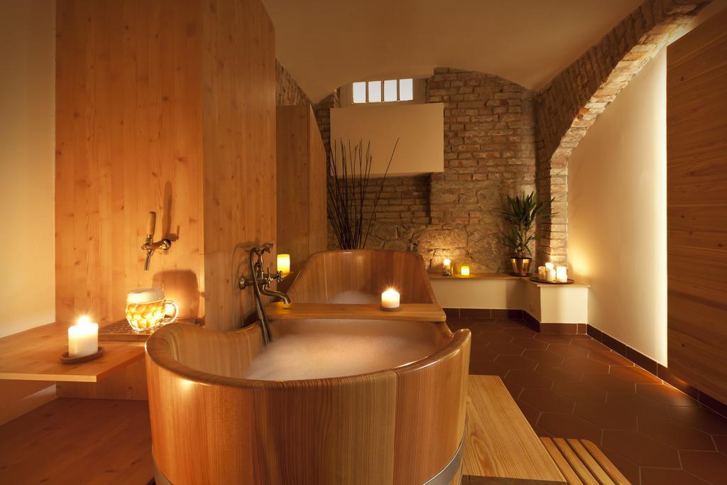 Hotel Pod Zelenym Dubem Bohumín المظهر الخارجي الصورة